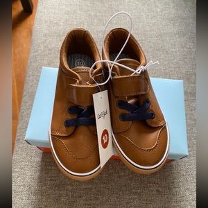 Cat & Jack Haynes Brown Sneakers